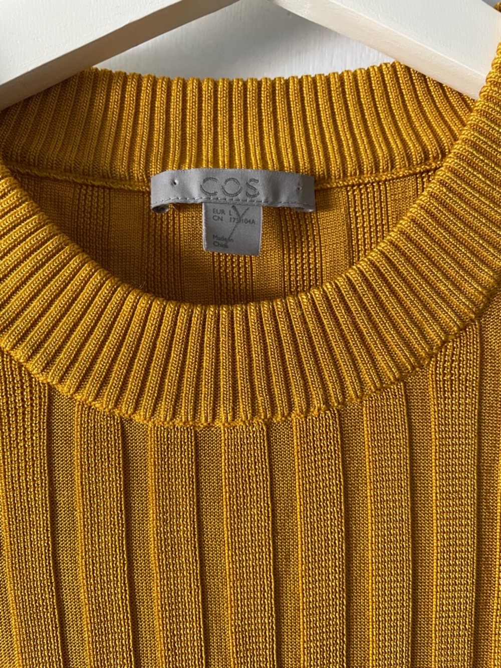 COS Ribbed Short-Sleeve Knit Top in Mustard L - Picture 3 of 8